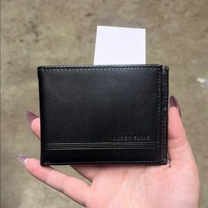 Perry Ellis Black Bifold Wallet